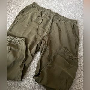 Olive Old Navy joggers XL